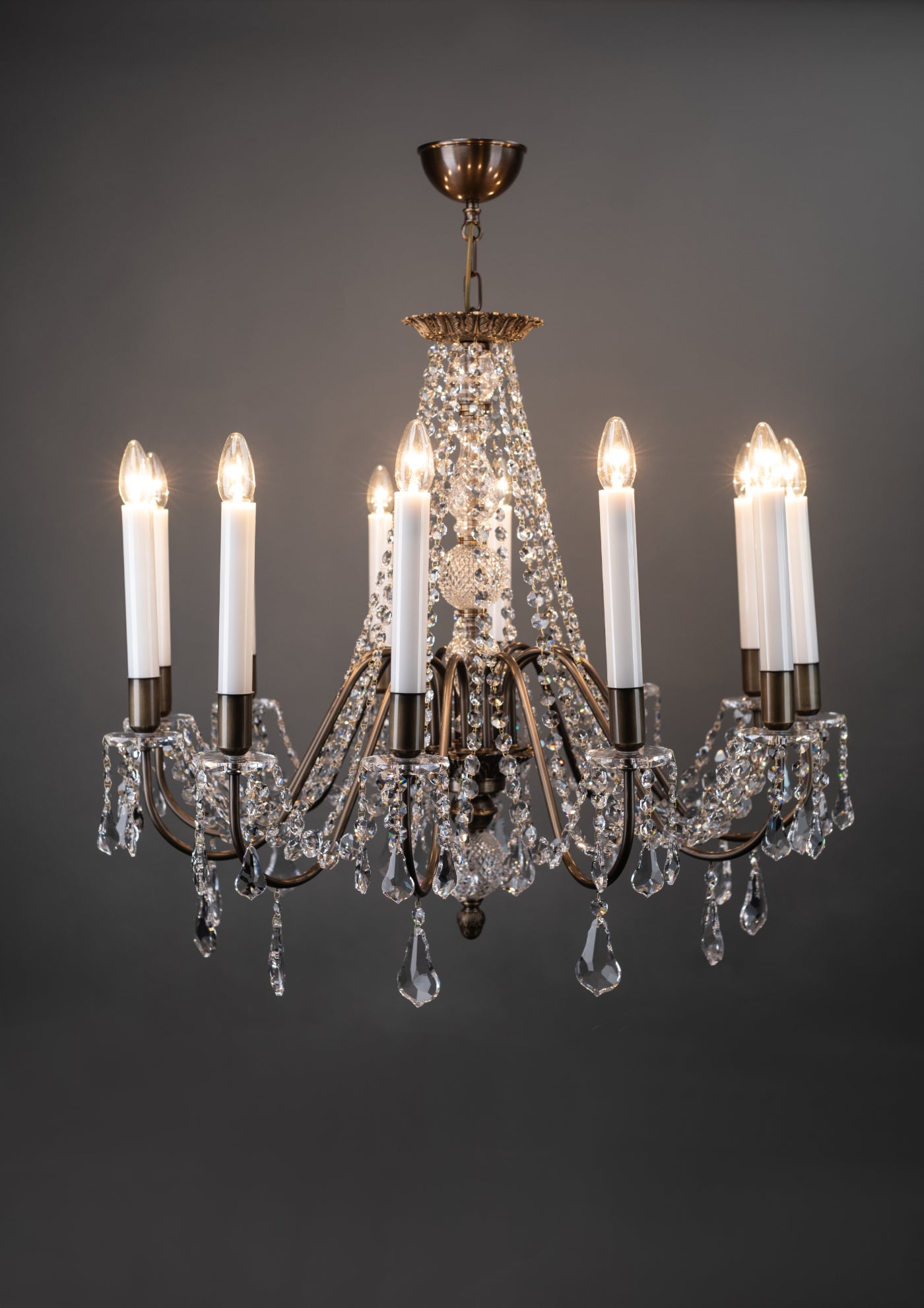 chandelier シェルフ Shop Cecilia LED Chandelier - Ceramic+Metal - Golden
